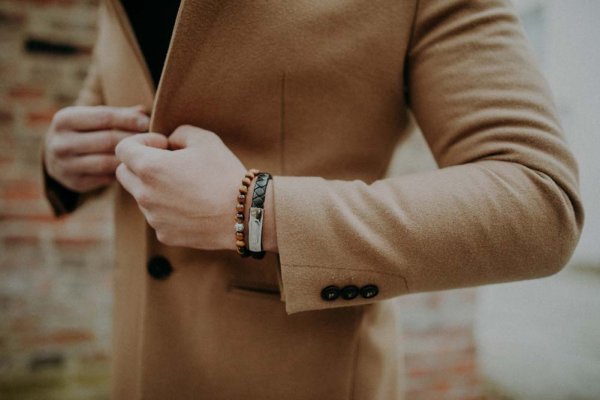 Lunavit cool leather bracelet Nexus with magnets perfectly styled for every outfit